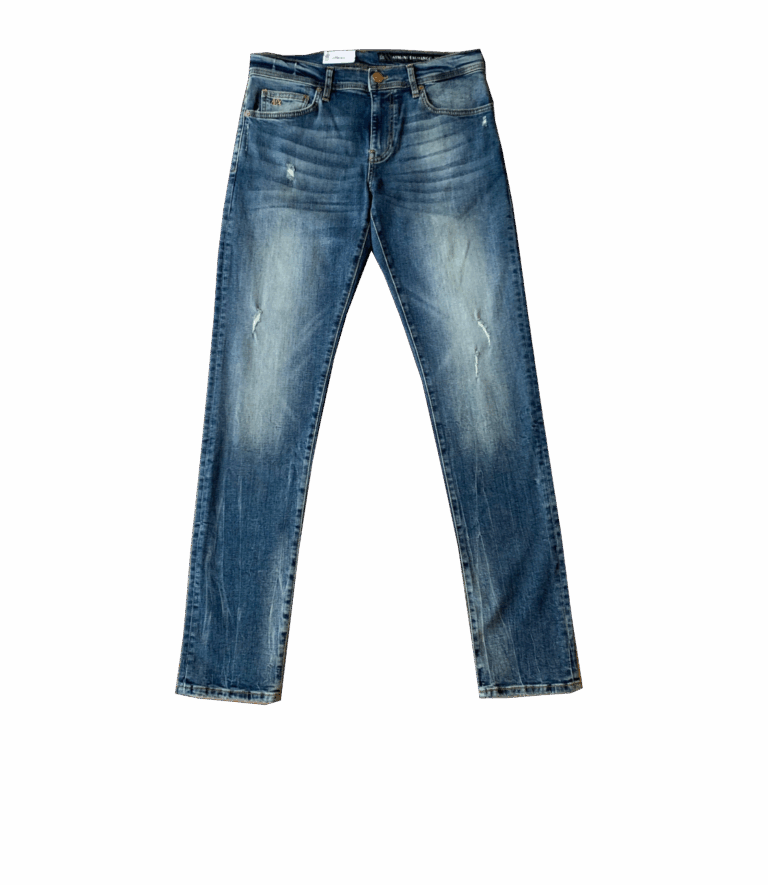 Armani Exchange 84