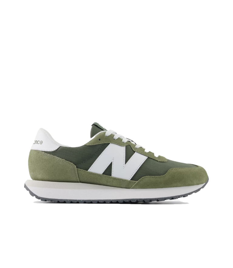 New Balance 21